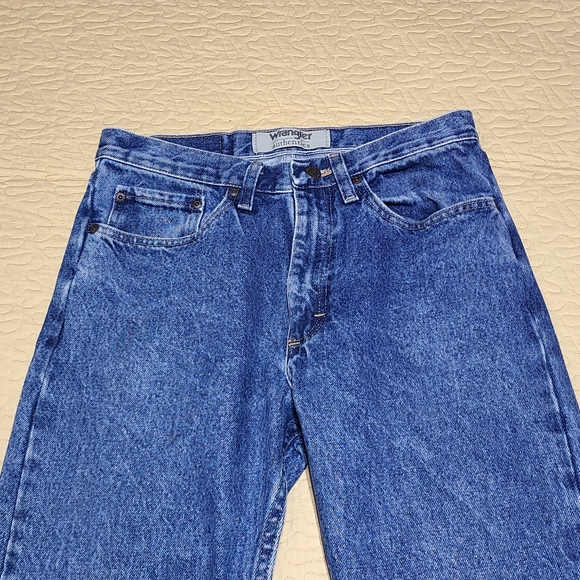 Wrangler distressed straight jeans size 30 - Picture 4 of 9